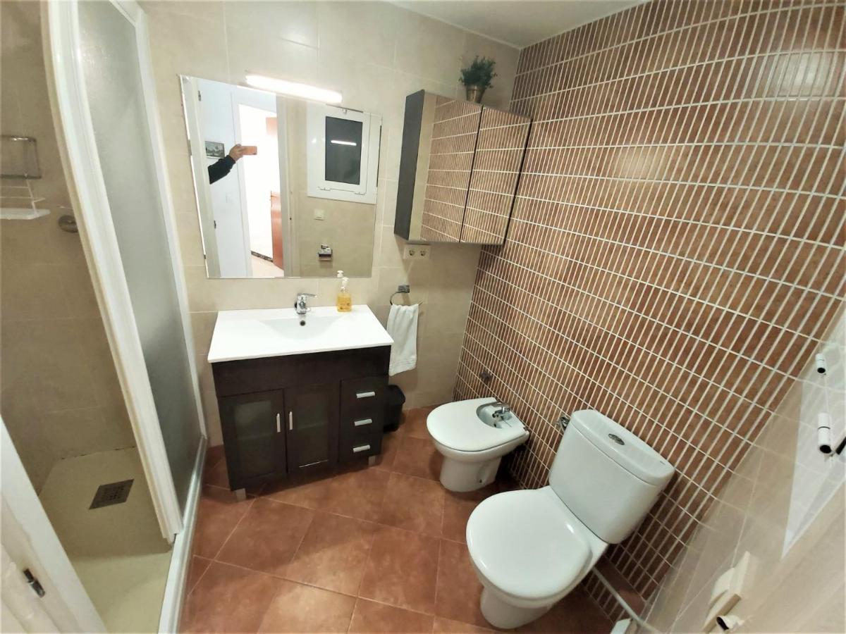 Diana Apartamento Con Terraza Muy Cerca Del Mar Pineda de Mar Exteriör bild
