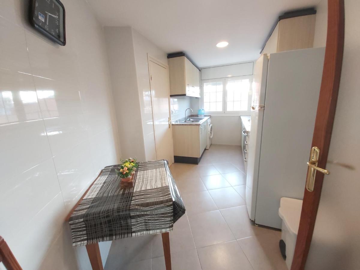 Diana Apartamento Con Terraza Muy Cerca Del Mar Pineda de Mar Exteriör bild